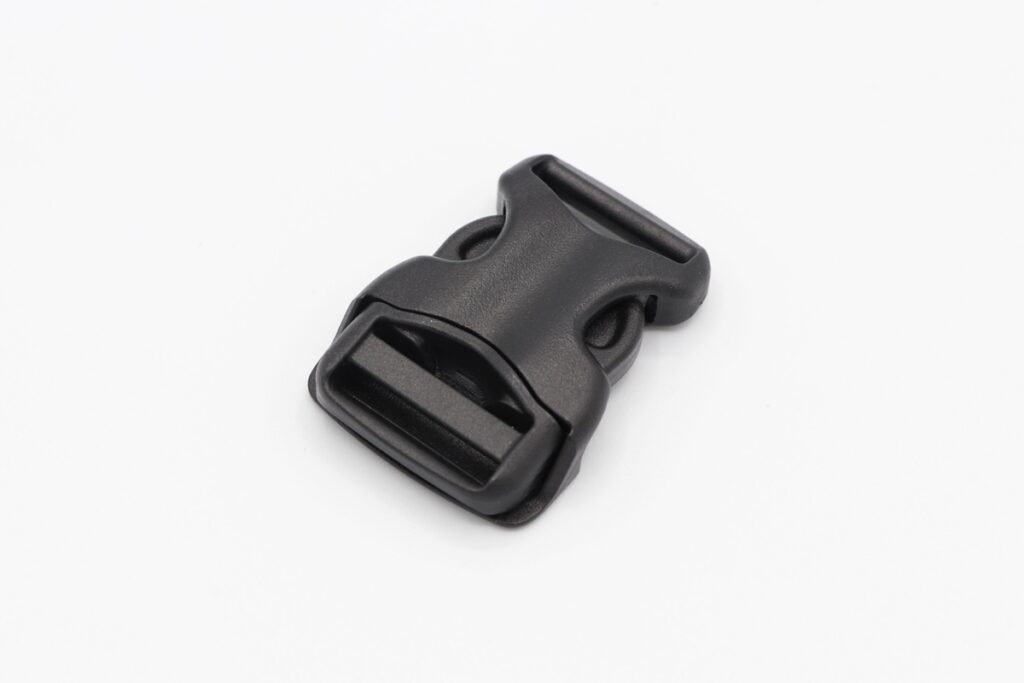 Duraflex（デュラフレックス）S.J.® Titan™ Anti-Pinch Single Adj. Buckle